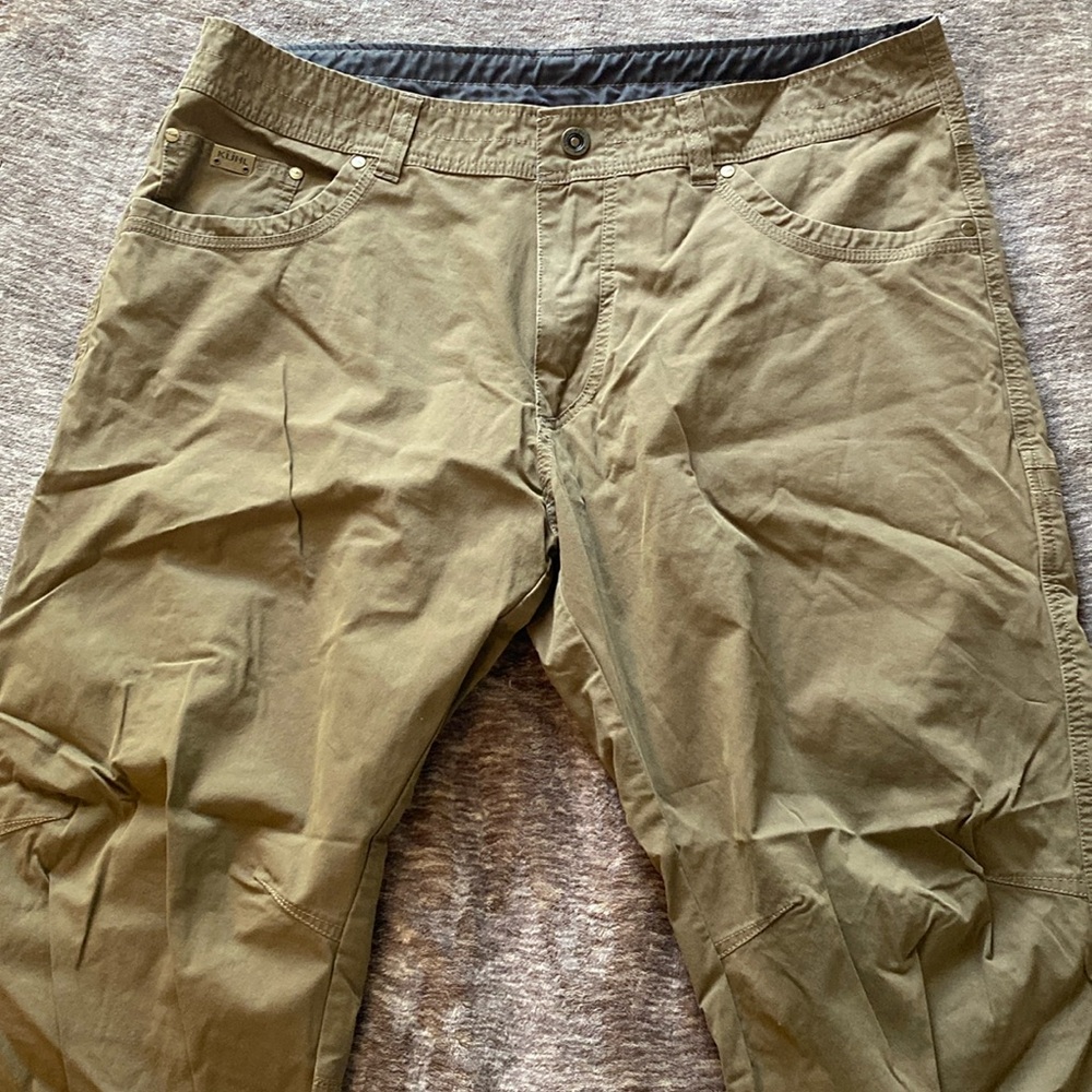 Kuhl revolver pant size 38x30. Brown color. Great condition.